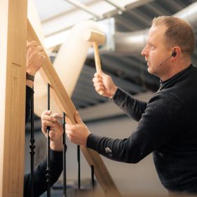 Bild von Albeka Trappen en Kozijnen