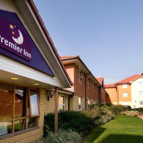 Premier Inn Bridgwater North (A38) hotel exterior