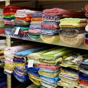 Látky ČERVENÝ a spol. - látky a bytový textil Praha 2