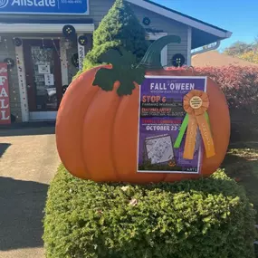 We are so honored to have won the People’s choice award for Fallo’ween window painting content.  Thank you to Laika Studios and to everyone who voted for us!