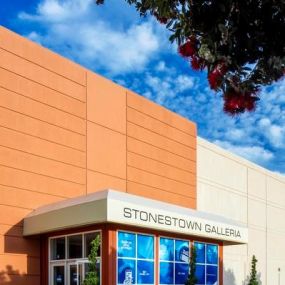 Stonestown Galleria