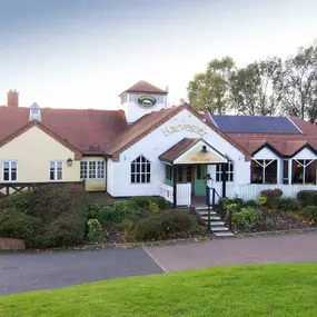 Premier Inn Rugby North (Newbold) restaurant exterior