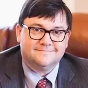 Alabama Personal Injury Attorney David J. Hodge
David J. Hodge’s Madison County roots run deep. He grew up on the family cotton farm that his father and grandfather owned outside New Market, and it was there where he learned his first lessons about the value of hard work.
He attended the University of Alabama School of Law, where he was senior editor of the Law Review, and graduated with honors in 2000.