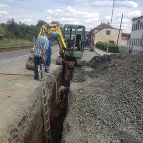 Zemní práce - Zbyněk Petr