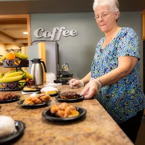 At Guardian Angels by the Lake, we understand the challenges and uncertainty that can arise when a loved one is diagnosed with Alzheimer’s or another dementia-related condition.