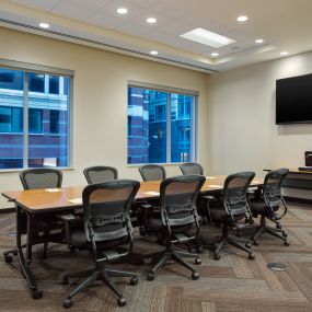 Hyatt Place Chicago/Downtown – The Loop hotel is your ideal venue for small corporate, executive meetings and training classes, or social functions, and receptions.