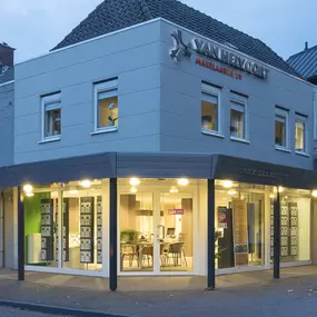 Makelaardij Helvoort BV Van