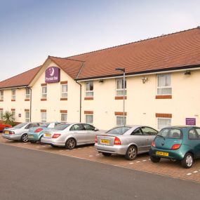 Premier Inn Oldham Central hotel exterior