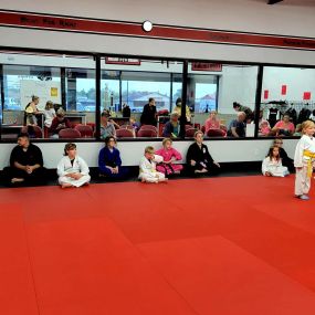 Become part of something positive and learn new skills from trained martial arts professionals. It’s easy to get started—Enroll in martial arts classes today!