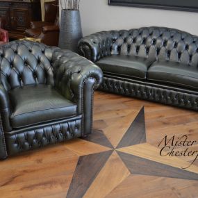 Nottingham Chesterfield set in antique green - groen