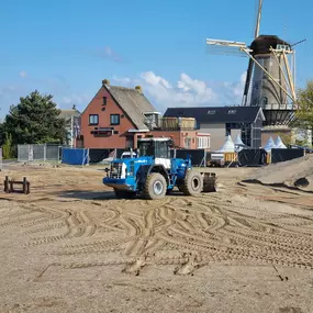 Uitvlakken zand Nieuwerkerk aan den IJssel.