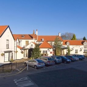 Premier Inn Bristol (Alveston) hotel exterior