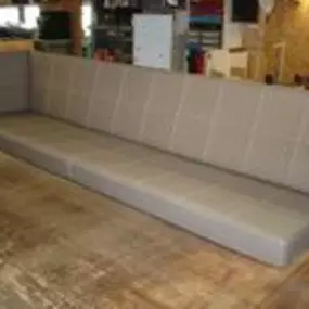 Schoone Auto- en Meubelbeklederij Rene