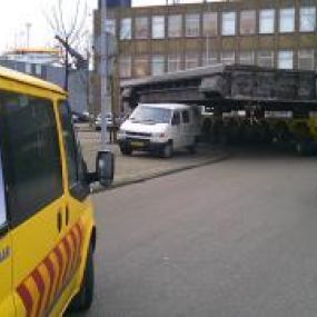 IJmond Exceptioneel Transport Begeleiding