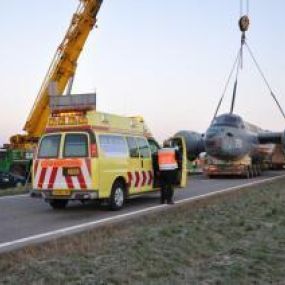 IJmond Exceptioneel Transport Begeleiding