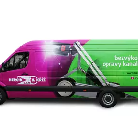 Vůz na bezvýkopové opravy kanalizace