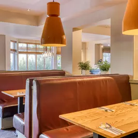 Premier Inn Birmingham Central (Hagley Road) hotel restaurant