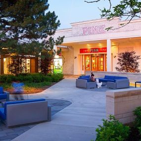 Oakbrook Center Chicagoland Exterior