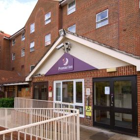 Premier Inn Hastings hotel exterior