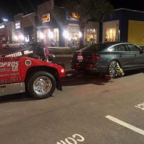 Autopros Towing & Recovery LLC delivers the safest, most reliable towing services in Tampa, FL. We are quickly building a reputation as the area’s most professional and courteous towing company. With more than 20 years of experience behind us, you can rest assured that your vehicle will be in good shape thanks to our towing and roadside assistance services.