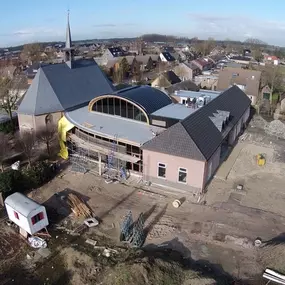 Uitbreiding kerk Nederhemert