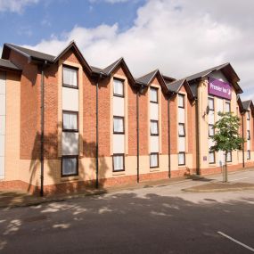 Premier Inn Birmingham South Rubery hotel exterior