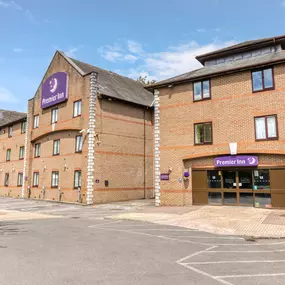 Premier Inn Guildford North (A43) hotel