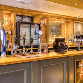 Premier Inn Guildford North (A43) restaurant