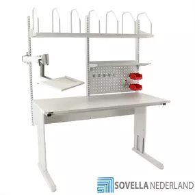 De inpaktafel allround is de meest gekozen inpaktafel combinatie in ons assortiment. Door het combineren van inpak- en administratieve werkzaamheden is deze paktafel breed inzetbaar voor elk doeleinde.