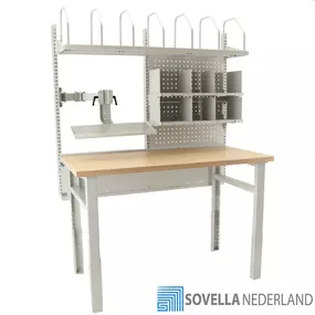 Treston HD inpaktafels zijn uitermate geschikt voor logistieke en industriële bedrijvenn die efficiënt en ergonomisch willen inpakken. 
De HD inpaktafel heeft veel van dezelfde functionaliteiten als de concept inpaktafels, maar deze robuuste 4 poots-werktafel heeft een groot draagvermogen tot 750 kg.

Deze inpaktafel heeft verschillende opties als het gaat om tafelbladen. Kies uit Multiplex, RVS, Plastic top, Staal of HPL.

Kies uit ons assortiment inhaakbare accessoires om de ideale paktafel vo