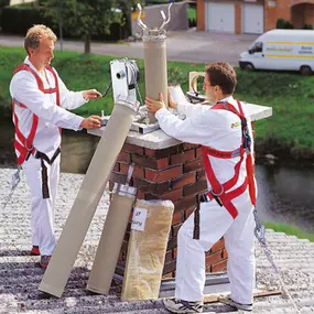 Keramický komínový systém pro sanaci stávajících komínů