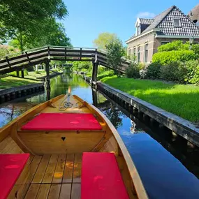 verhuurboot door Giethoorn