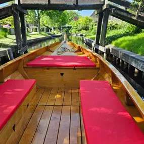 verhuurboot door Giethoorn