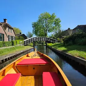 verhuurboot door Giethoorn