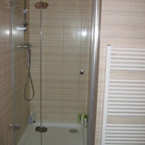 Beran - instalatérství s.r.o. - sprchové kouty