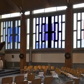 Glas in lood in kerken, kloosters en kapellen