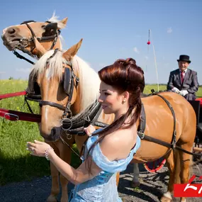 LR HAIR STUDIO Lucie Bena Ryšková