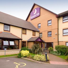 Premier Inn Rugby North (M6 Jct 1) hotel exterior