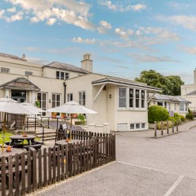 Premier Inn Arundel hotel exterior