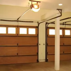 Bild von Fenton Garage Doors Inc.