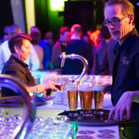 verzorging van de drank en bediening behoort ook zeker tot de mogelijkheden!