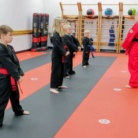 At Dojo Karate, we believe that martial arts classes benefit growing children far beyond the dojo and in many real-world scenarios.