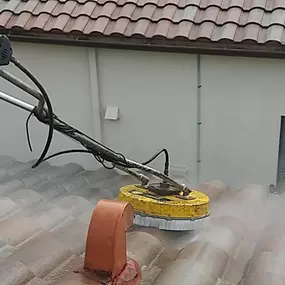 Tile Roof Pressure cleaning, to keep your roof looking brand new