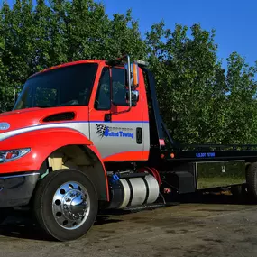 United Towing is your go-to towing company that has continued to raise the standards for over 30 years.