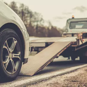 United Towing is your go-to towing company that has continued to raise the standards for over 30 years.