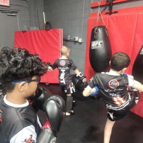 Kids Kickboxing