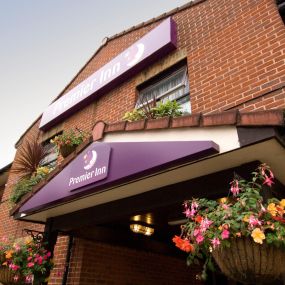 Premier Inn Nottingham South hotel exterior