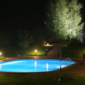 Take a dip, relax under the night time stars, illuminate with beautiful pool lighting.