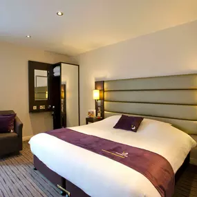 Premier Inn accessible bedroom