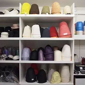 Plooij Hats and Materials